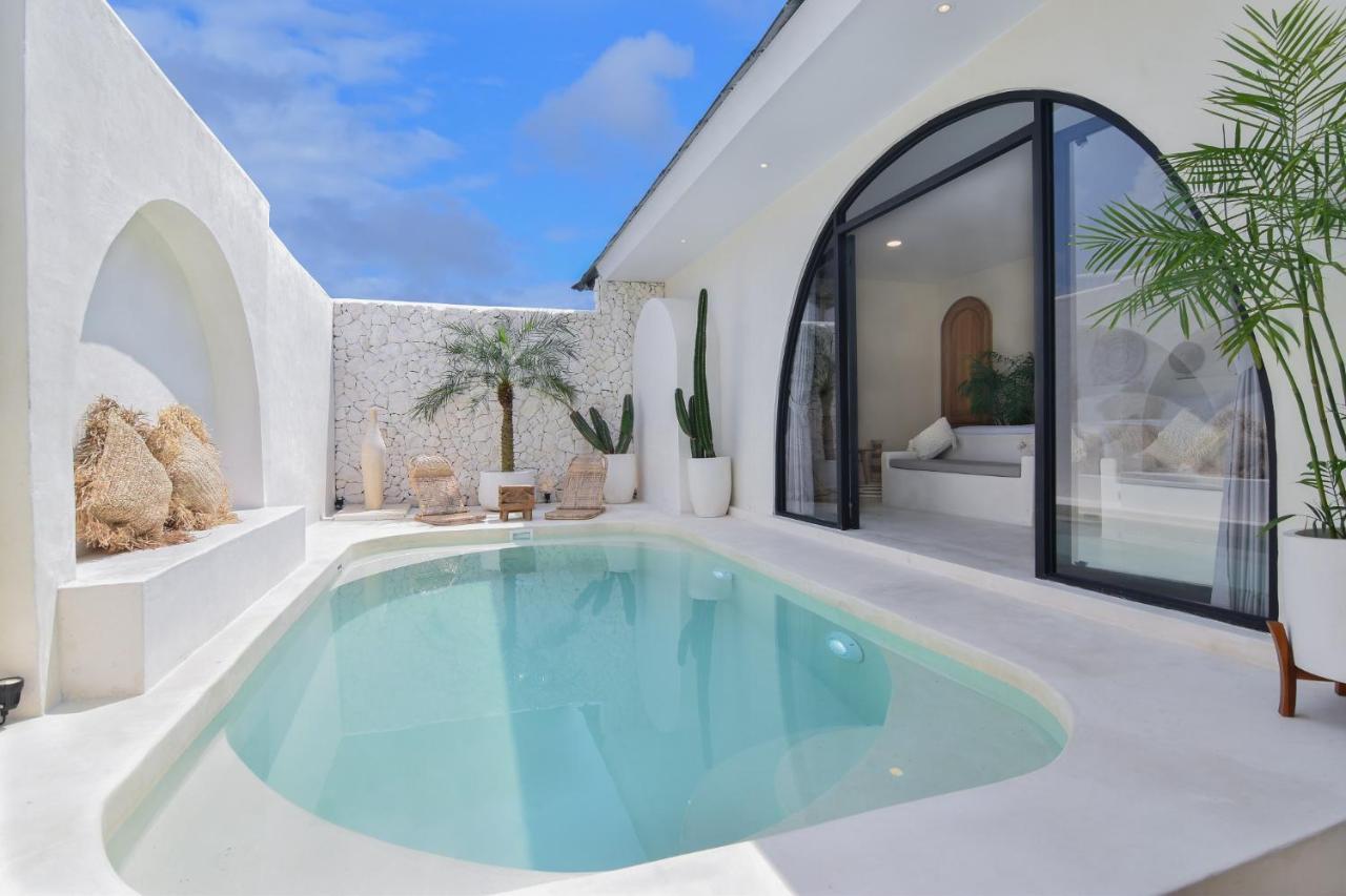 Bohemian Jogja Villas With Private Pool Kejayan Kültér fotó