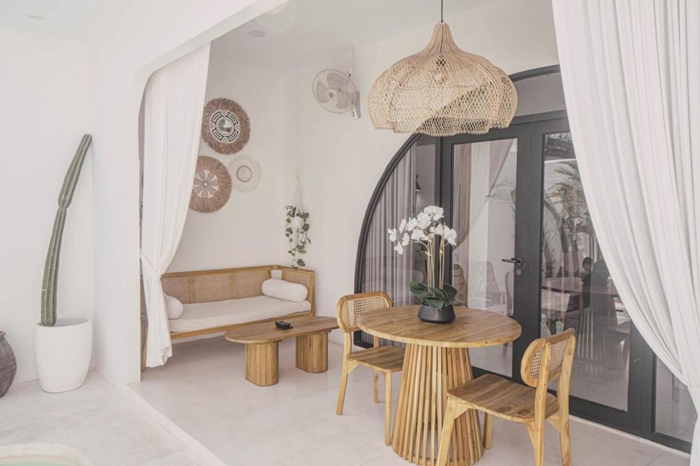 Bohemian Jogja Villas With Private Pool Kejayan Kültér fotó